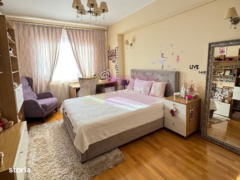 Apartament exclusivist cu parcare vedere Lac Flotreasca